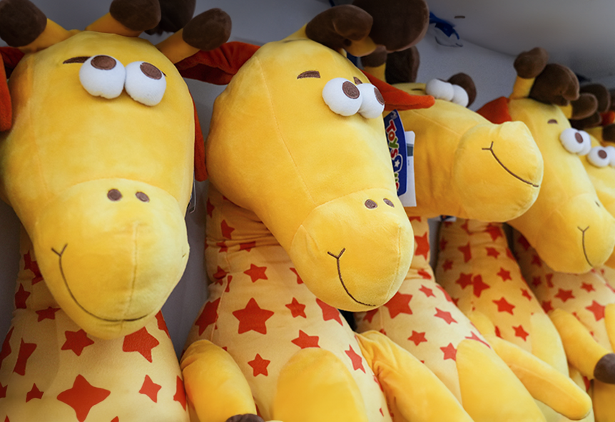 8_BE_TOYSRUS